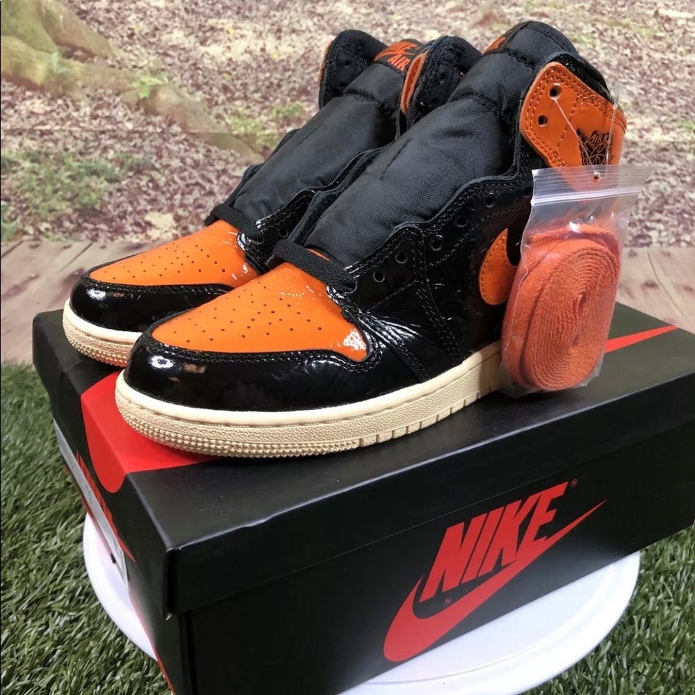 SHATTERED BACKBOARD 3.0